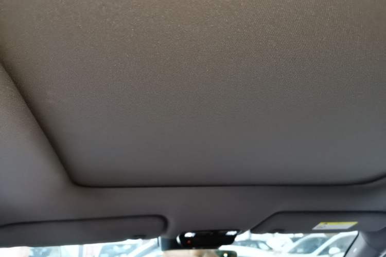 Used Dongfeng Aeolus L8 2025 Model 112KM Ideal Edition Headliner