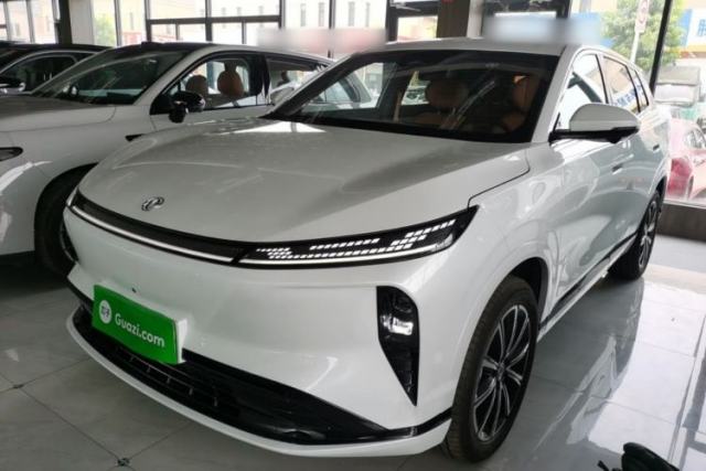 Used Dongfeng Aeolus L8 2025 Model 112KM Ideal Edition