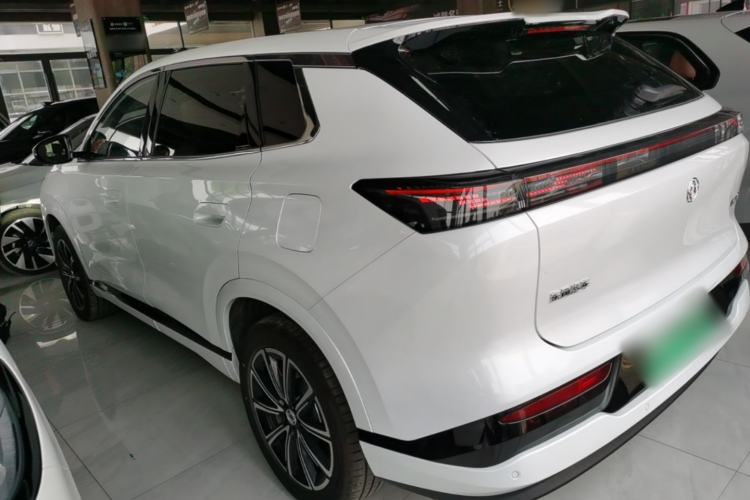 Used Dongfeng Aeolus L8 2025 Model 112KM Ideal Edition Rear Left 45 Deg