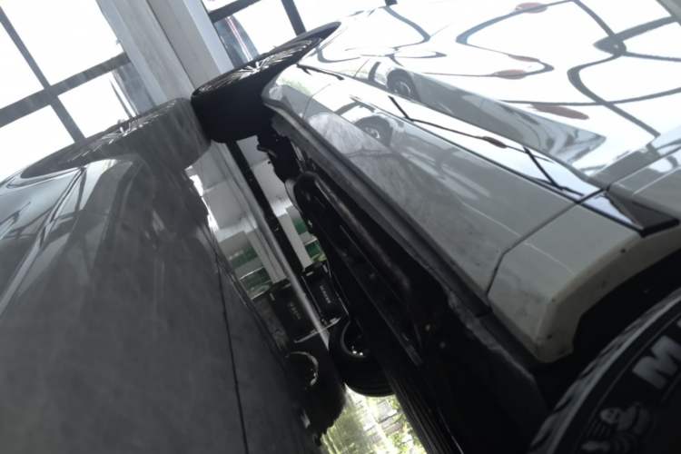 Used Dongfeng Aeolus L8 2025 Model 185KM Dream Edition Right Side Sill