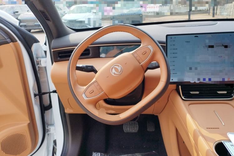 Used Dongfeng Aeolus L8 2025 Model 185KM Dream Edition Steering Wheel