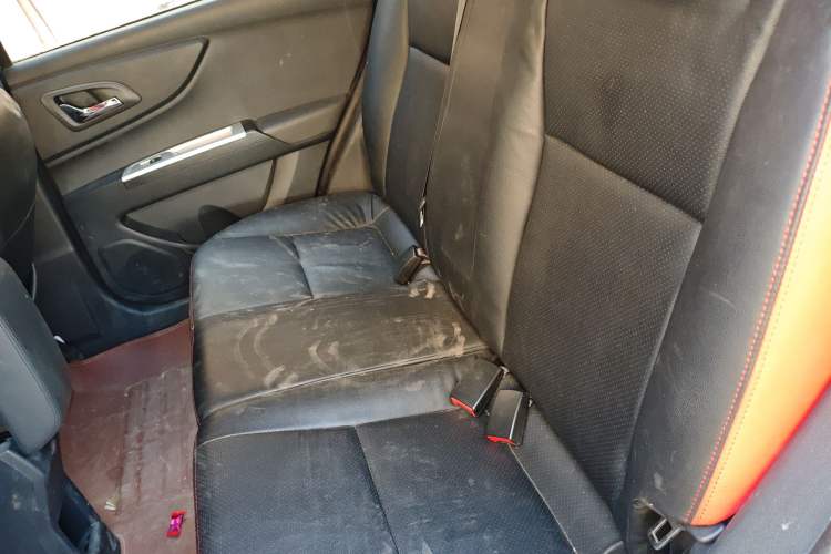 Used Dongfeng Aeolus AX3 2016 1.5L Manual Shangkue Model Left Rear Seat