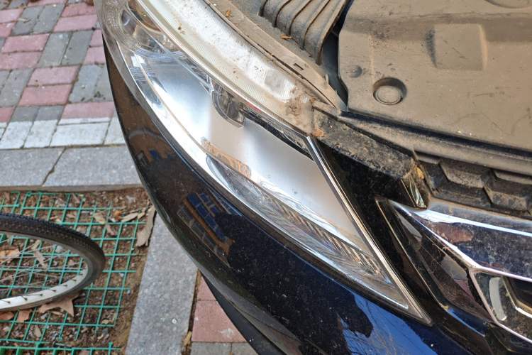 Used Dongfeng Aeolus AX3 2016 1.5L Manual Shangkue Model Right Front Headlight