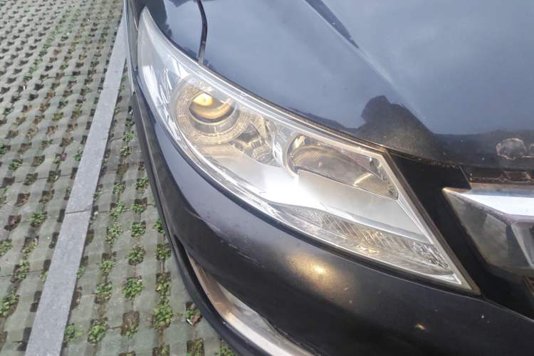 Used Dongfeng Aeolus AX3 2016 1.5L Automatic Shangkue Model Right Front Headlight