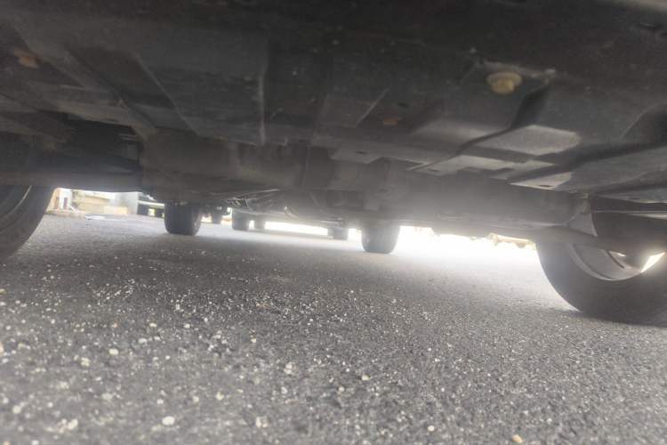 Used Dongfeng Aeolus AX3 2016 1.5L Automatic Zunku Model Chassis Front