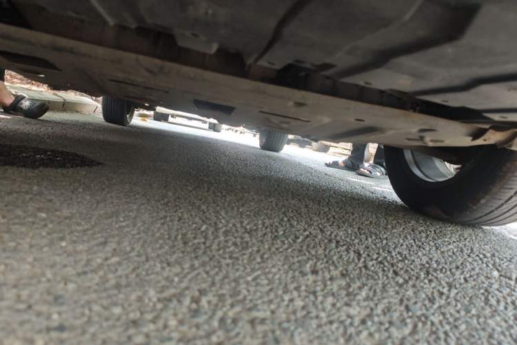 Used Dongfeng Aeolus AX3 2016 1.5L Automatic Zunku Model Chassis Front