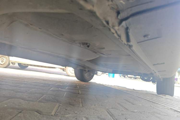 Used Dongfeng Aeolus AX3 2016 1.5L Manual Shangkue Model Chassis Front Left
