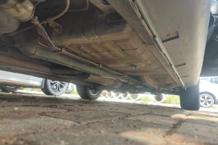 Used Dongfeng Aeolus AX3 2016 1.4T Manual ZhiKu Model Chassis Front