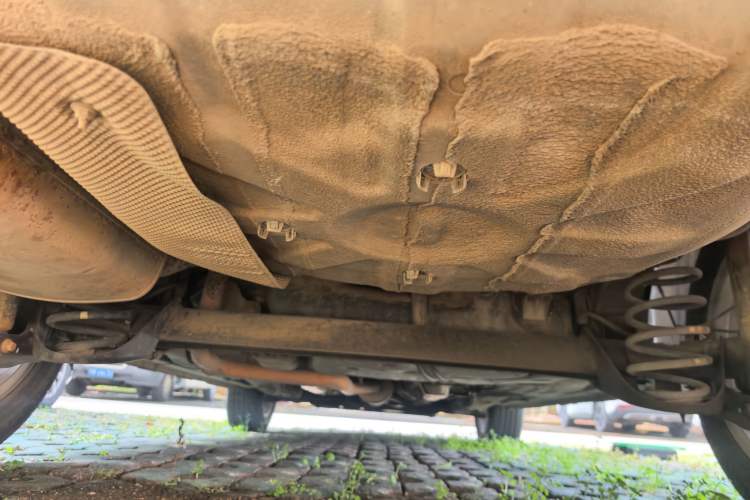 Used Dongfeng Aeolus AX3 2016 1.5L Manual ZhiKu Model Chassis Rear
