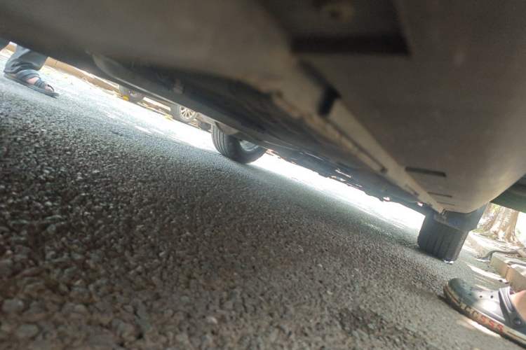 Used Dongfeng Aeolus AX3 2016 1.5L Automatic Zunku Model Chassis Rear Right