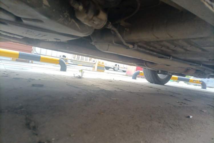 Used Dongfeng Aeolus AX3 2016 1.5L Manual Shangkue Model Chassis Rear Right