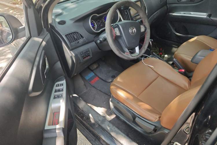 Used Dongfeng Aeolus AX3 2016 1.5L Automatic Zunku Model Driver Seat