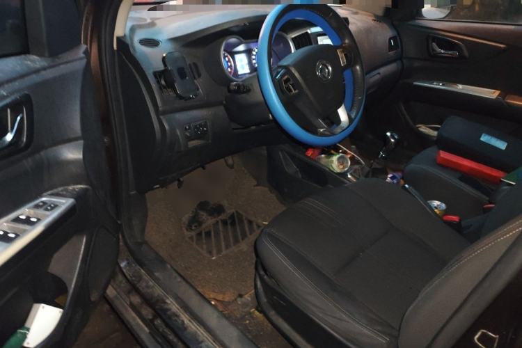 Used Dongfeng Aeolus AX3 2016 1.5L Manual ZhiKu Model Driver Seat