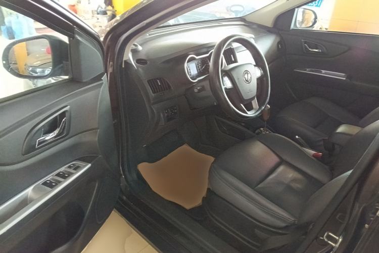 Used Dongfeng Aeolus AX3 2016 1.5L Automatic Shangkue Model Driver Seat