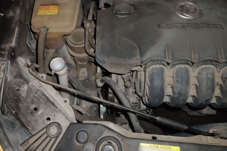 Used Dongfeng Aeolus AX3 2016 1.5L Manual ZhiKu Model Engine Bay Right