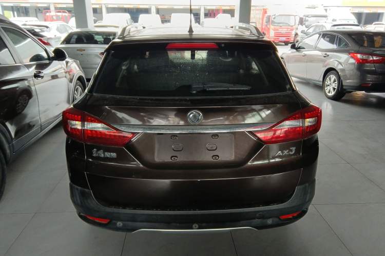 Used Dongfeng Aeolus AX3 2016 1.5L Manual ZhiKu Model Exterior 4