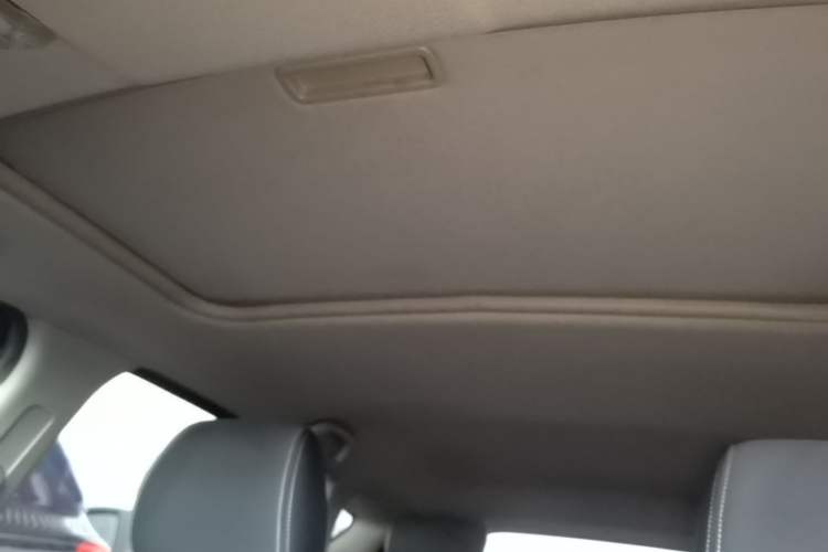 Used Dongfeng Aeolus AX3 2016 1.5L Automatic ZhiKu Model Headliner