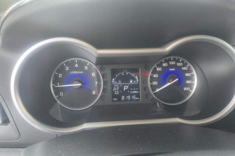 Used Dongfeng Aeolus AX3 2016 1.5L Automatic Zunku Model Instrument Cluster