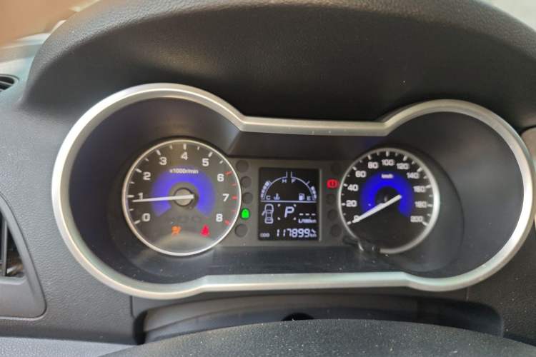 Used Dongfeng Aeolus AX3 2016 1.5L Automatic Zunku Model Instrument Cluster