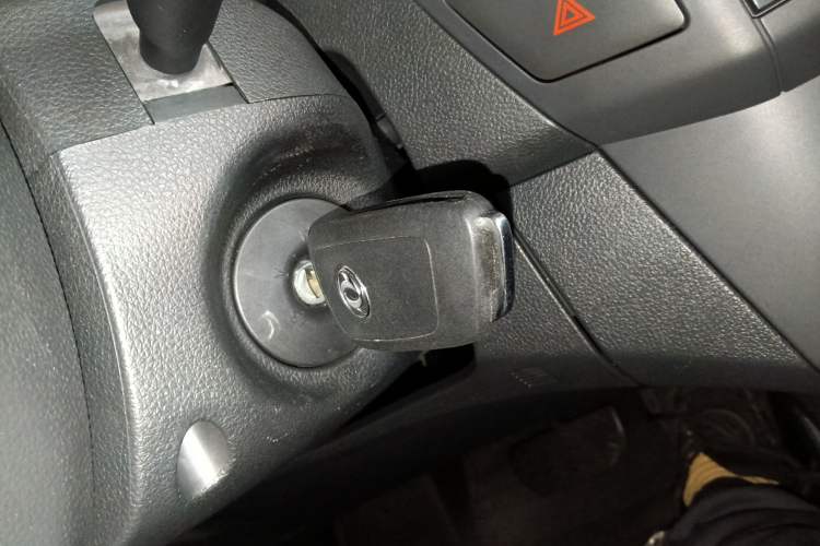 Used Dongfeng Aeolus AX3 2016 1.5L Automatic Shangkue Model Interior 1