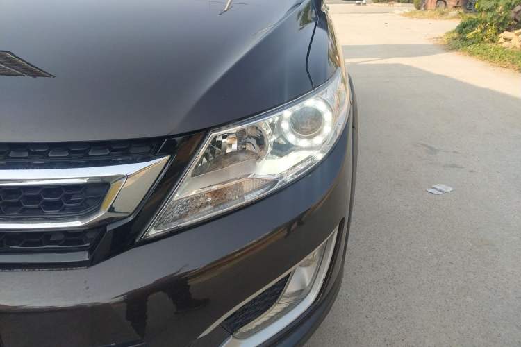 Used Dongfeng Aeolus AX3 2016 1.5L Automatic Shangkue Model Left Front Headlight