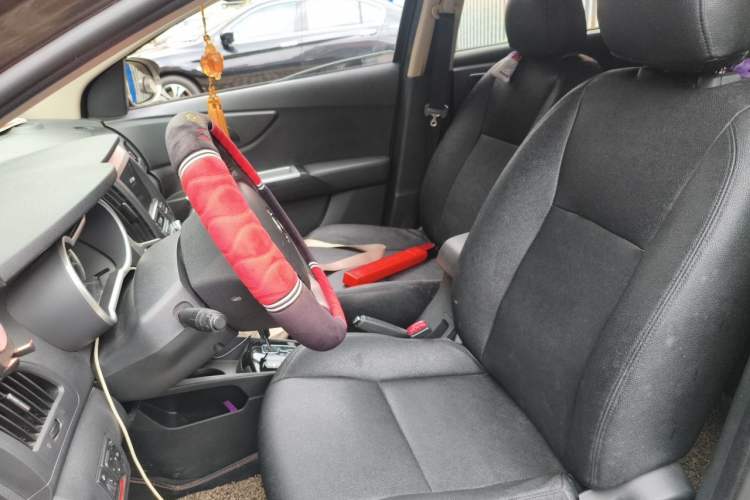 Used Dongfeng Aeolus AX3 2016 1.5L Automatic Zunku Model Left Front Seat
