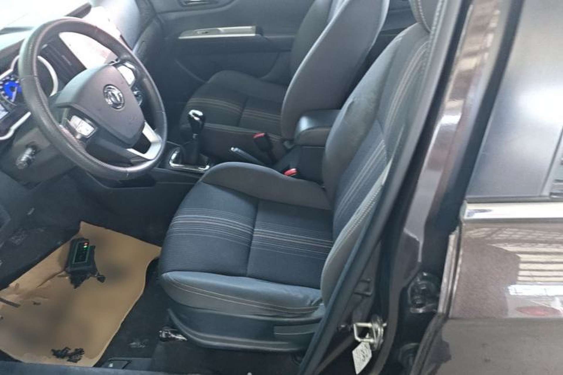 Used Dongfeng Aeolus AX3 2016 1.5L Manual Shangkue Model Left Front Seat