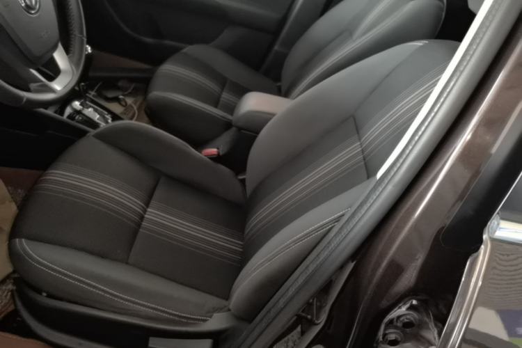 Used Dongfeng Aeolus AX3 2016 1.5L Automatic ZhiKu Model Left Front Seat