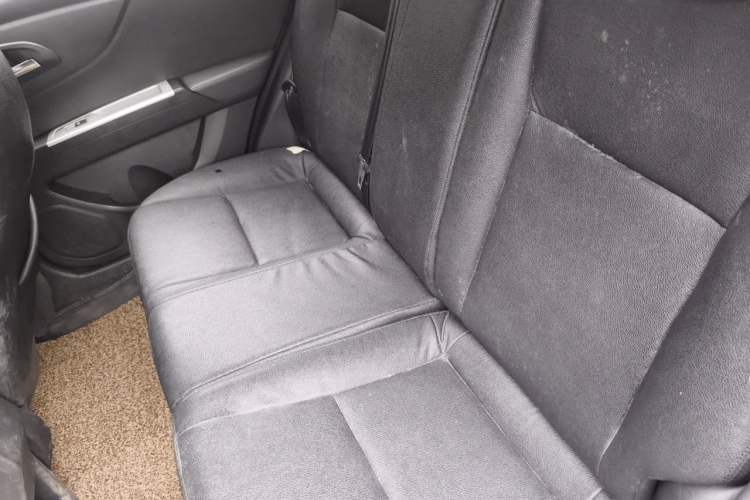Used Dongfeng Aeolus AX3 2016 1.5L Automatic Zunku Model Left Rear Seat