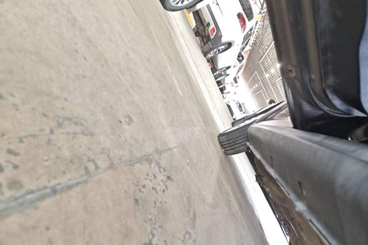 Used Dongfeng Aeolus AX3 2016 1.5L Manual Shangkue Model Left Side Sill