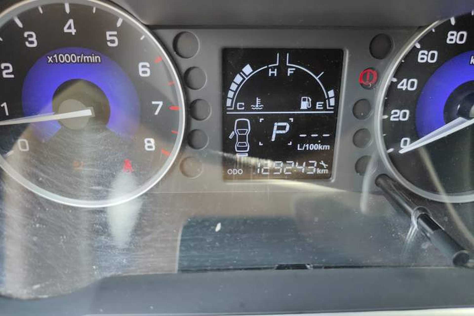 Used Dongfeng Aeolus AX3 2016 1.5L Automatic Zunku Model Odometer Close Up