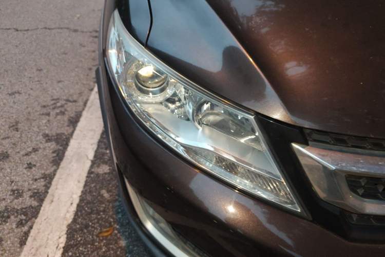 Used Dongfeng Aeolus AX3 2016 1.5L Manual ZhiKu Model Right Front Headlight