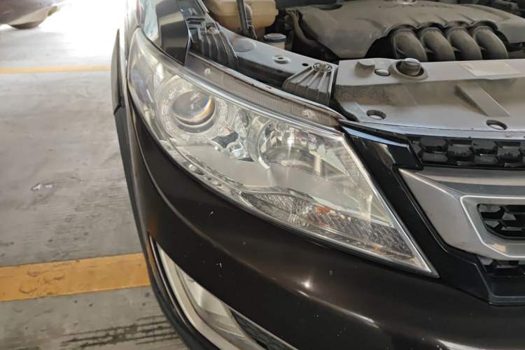 Used Dongfeng Aeolus AX3 2016 1.5L Automatic Zunku Model Right Front Headlight