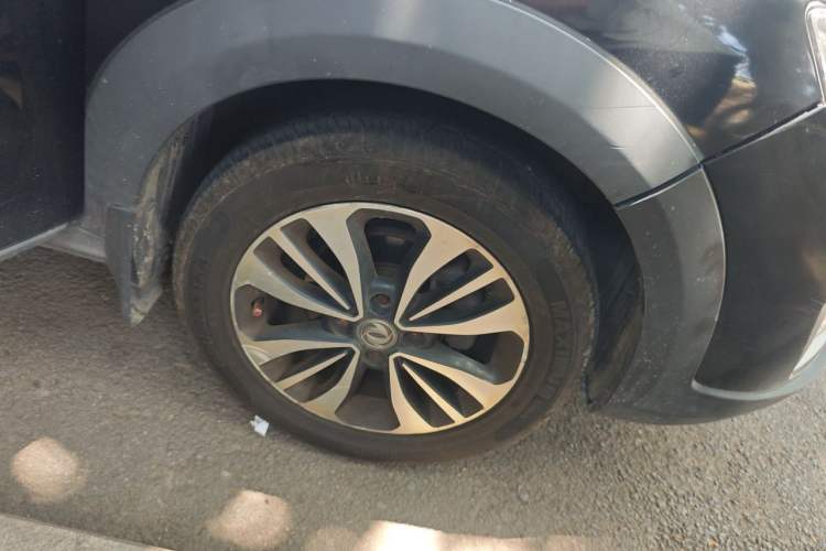 Used Dongfeng Aeolus AX3 2016 1.5L Automatic Zunku Model Right Front Wheel Hub