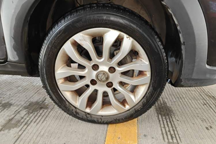 Used Dongfeng Aeolus AX3 2016 1.5L Automatic Zunku Model Right Front Wheel Hub
