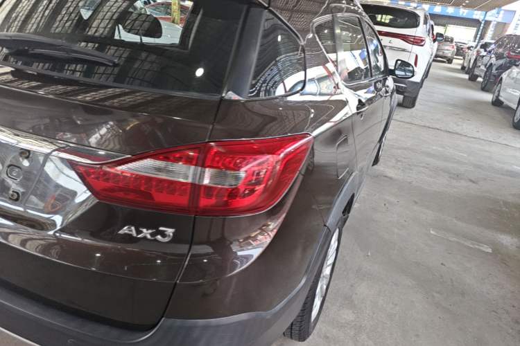Used Dongfeng Aeolus AX3 2016 1.5L Manual Shangkue Model Right Rear Taillight