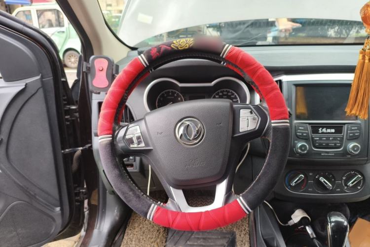 Used Dongfeng Aeolus AX3 2016 1.5L Automatic Zunku Model Steering Wheel