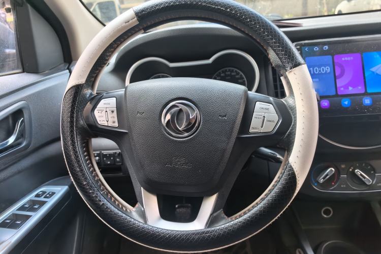Used Dongfeng Aeolus AX3 2016 1.5L Manual ZhiKu Model Steering Wheel