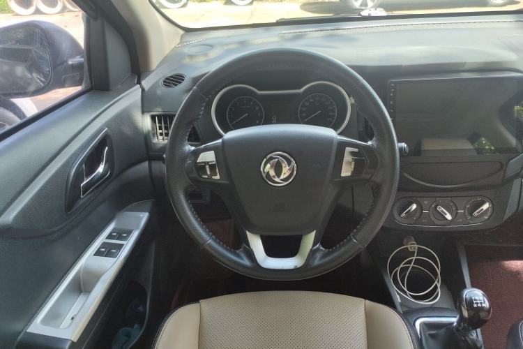 Used Dongfeng Aeolus AX3 2016 1.4T Manual ZhiKu Model Steering Wheel