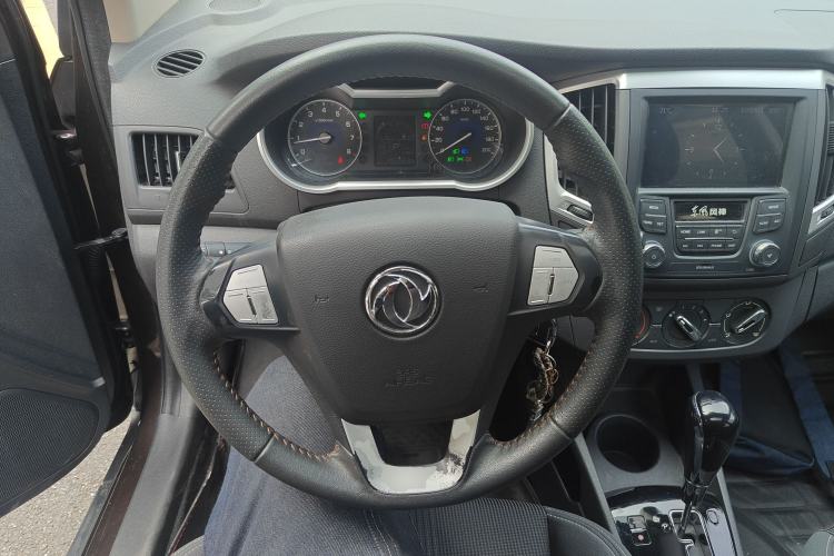 Used Dongfeng Aeolus AX3 2016 1.5L Automatic ZhiKu Model Steering Wheel