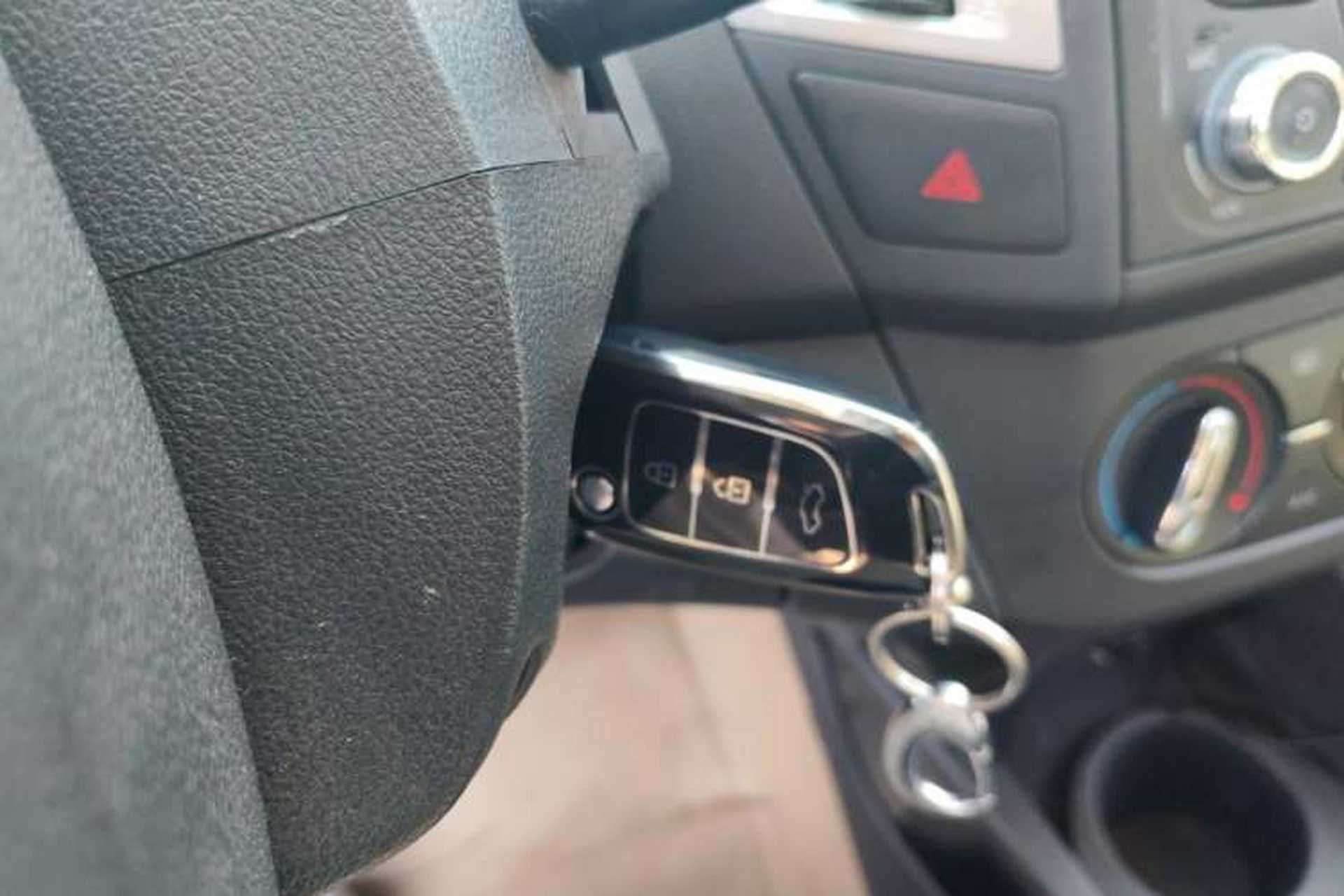Used Dongfeng Aeolus AX3 2016 1.5L Manual ZhiKu Model Vehicle Key