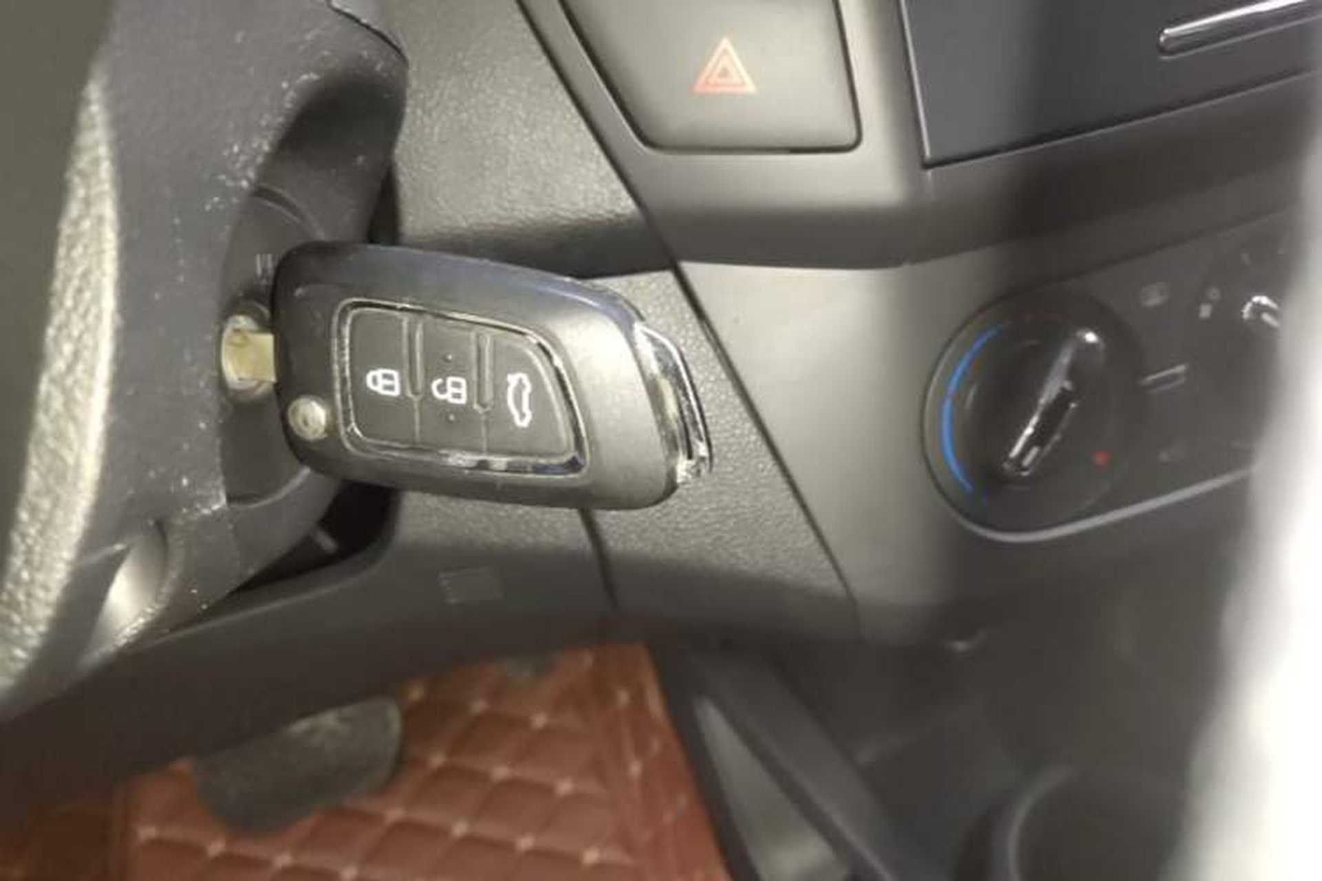 Used Dongfeng Aeolus AX3 2016 1.5L Automatic Shangkue Model Vehicle Key