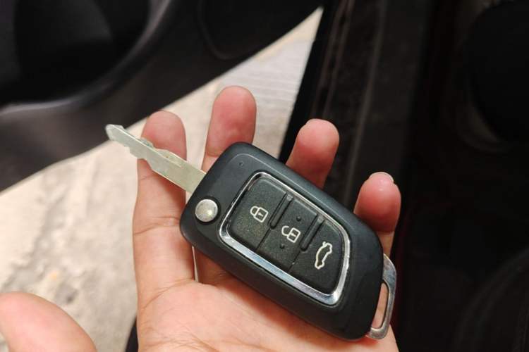 Used Dongfeng Aeolus AX3 2016 1.5L Manual Shangkue Model Vehicle Key