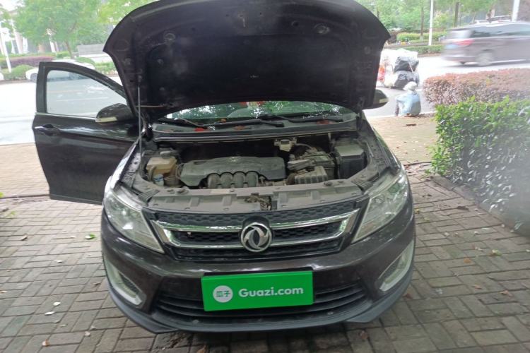 Used Dongfeng Aeolus AX3 2016 1.5L Manual ZhiKu Model Engine Bay