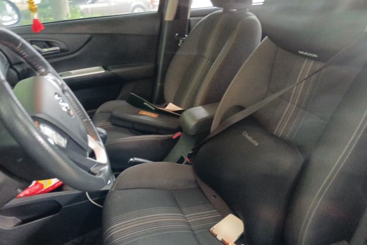Used Dongfeng Aeolus AX3 2016 1.5L Manual ZhiKu Model Left Front Seat