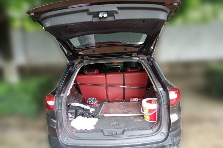 Used Dongfeng Aeolus AX3 2016 1.5L Manual ZhiKu Model Trunk