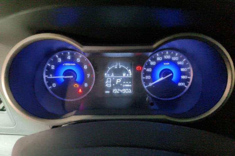 Used Dongfeng Aeolus AX3 2016 1.5L Automatic Shangkue Model Instrument Cluster