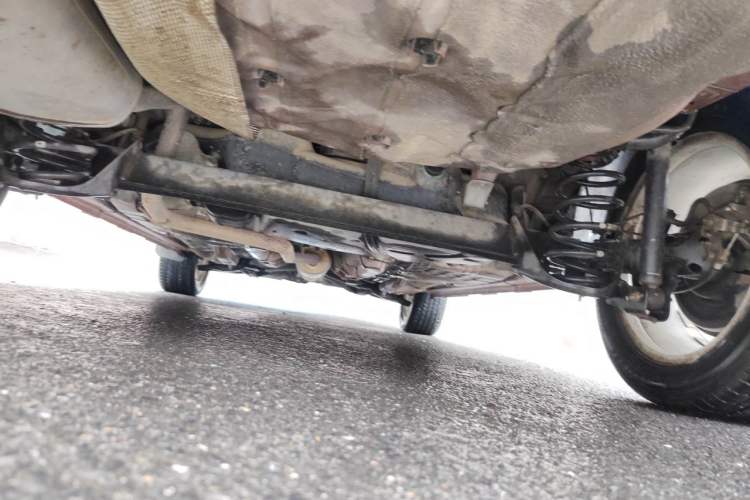 Used Dongfeng Aeolus AX3 2016 1.5L Automatic Shangkue Model Chassis Rear