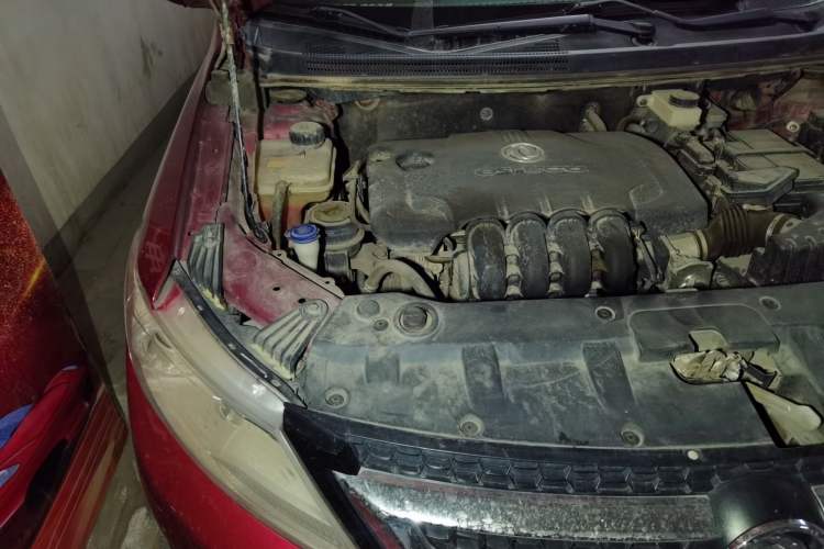 Used Dongfeng Aeolus AX3 2016 1.5L Manual ZhiKu Model Engine Bay Right