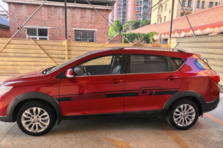 Used Dongfeng Aeolus AX3 2016 1.5L Automatic Shangkue Model Exterior 3